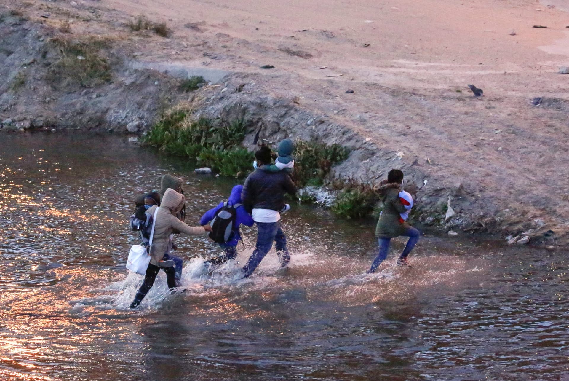 CBP Announces Surge in Immigrants at Southern Border – 5 Times More Than in 2020