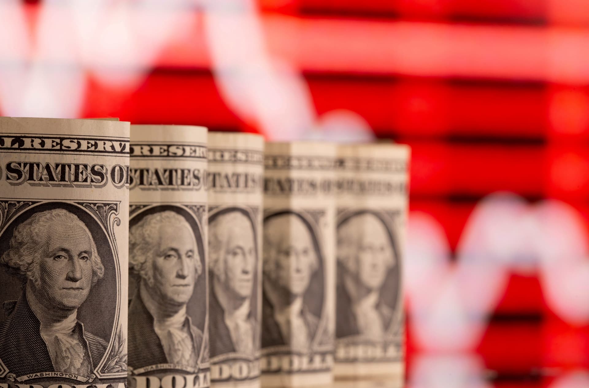 Growing Coalition of Lawmakers Push for Recurring Stimulus Payments to Americans