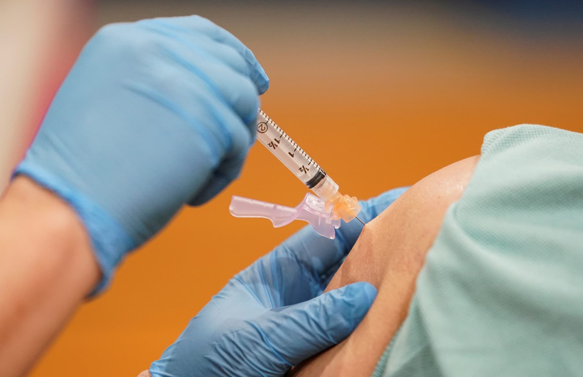 Florida Concert Will Charge $1,000 for Unvaccinated Attendees While Charging $18 for Vaccinated