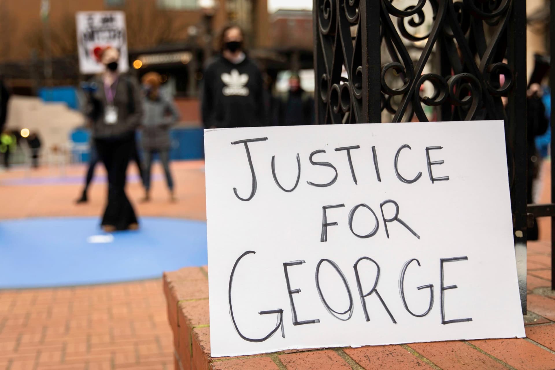 Jury Selection Continues in Minneapolis Trial for George Floydâs Deadly Arrest