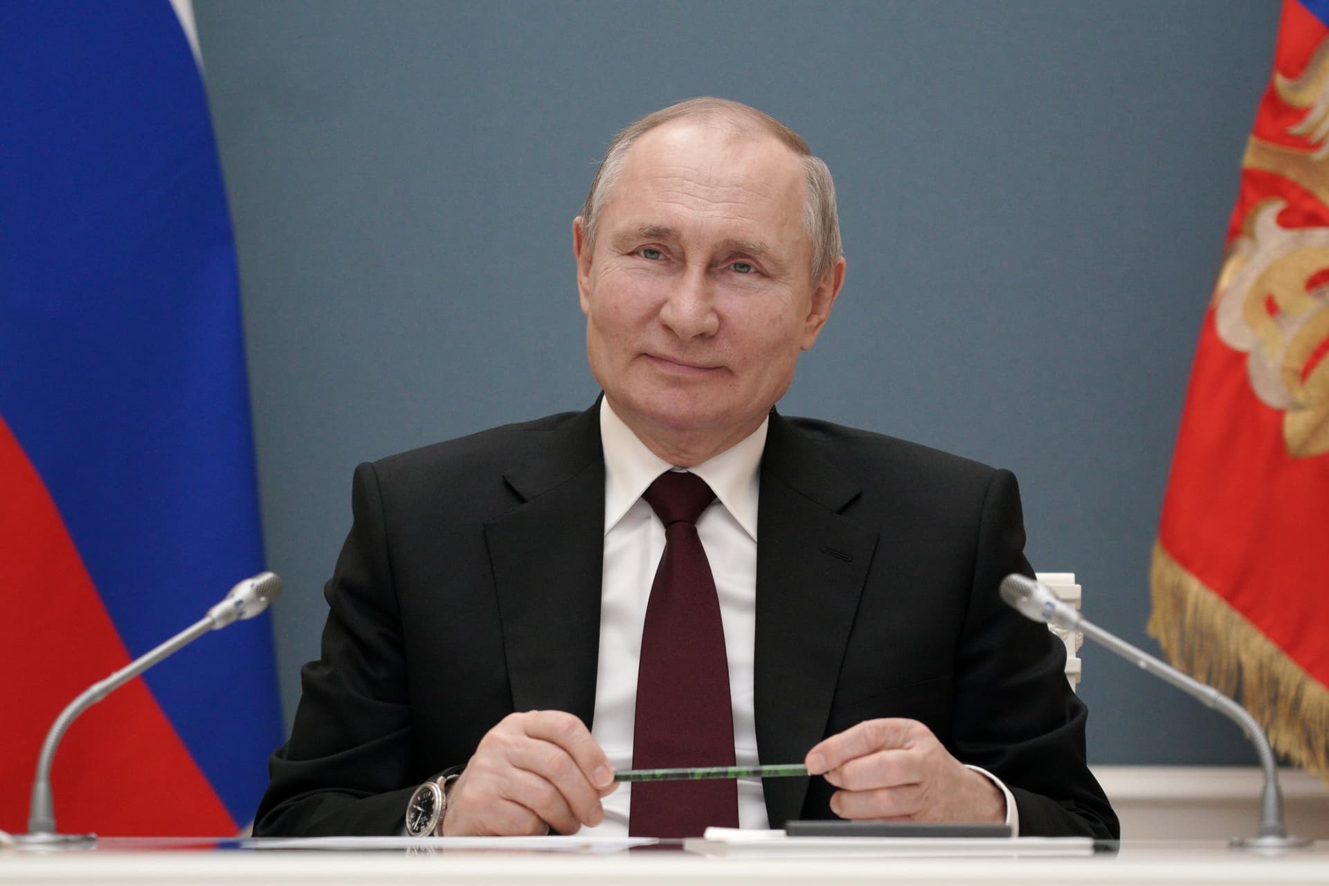 Putin Taunts Biden, Declares Russia Has âSurpassedâ the US âIn Some Respectsâ