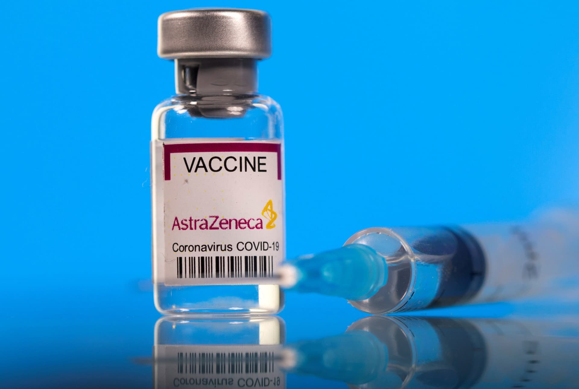 Multiple New Governors Take Cue From DeSantis, Take Vocal Stand Against Vaccine Passport