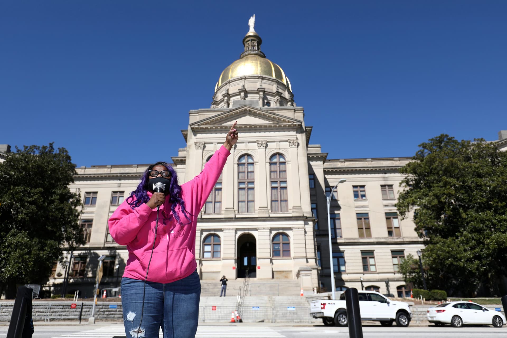 Georgia Bans Giving Water To Voters in Line Under Sweeping Restrictions