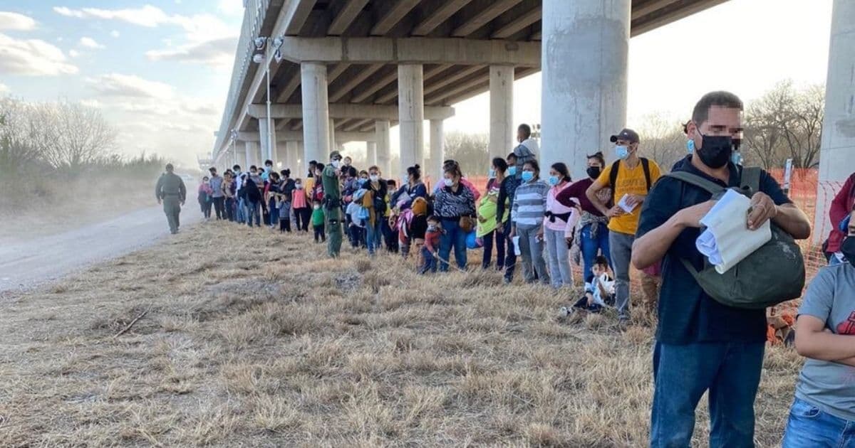 COMMENTARY: Shocking Photos: 24K Migrants Apprehended in Last 2 Weeks in South Texas