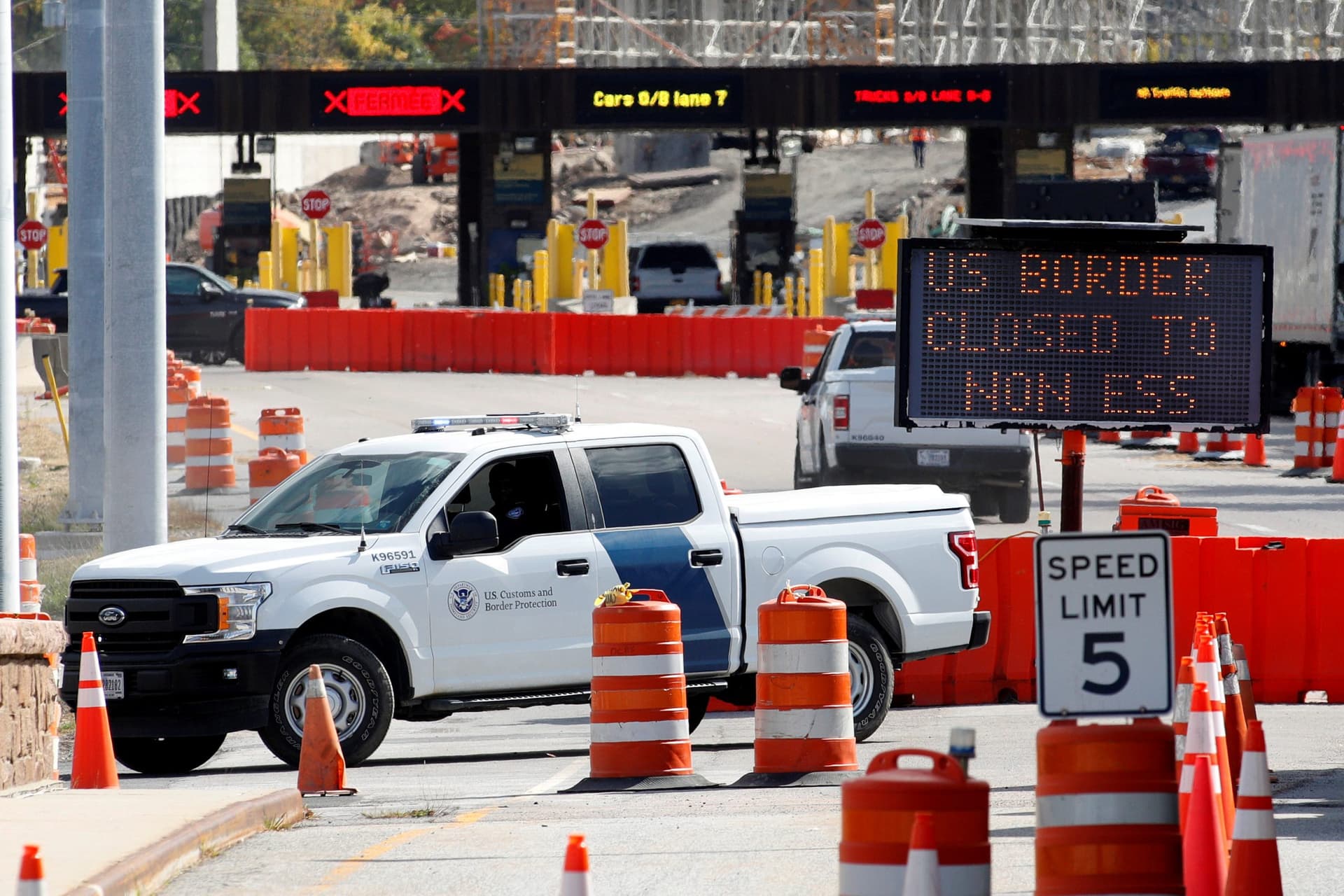 Canada-US Land Border Restrictions, Hotel Quarantine Extended