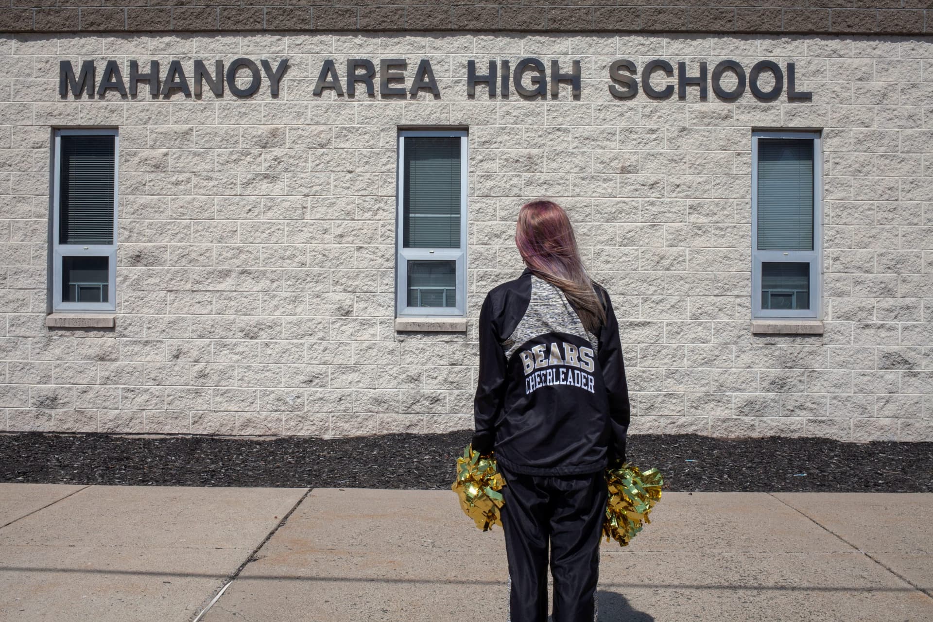 Supreme Court Signals Support for Cheerleader in Free Speech Case
