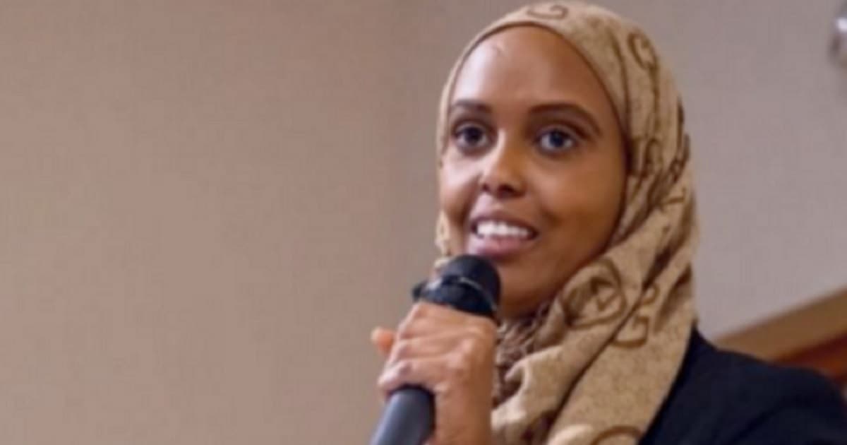 Leftist Candidate Stormed a School Bus, Terrorized Kids by Saying She Could Have a Bomb, Ranted About Somalia