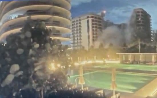 Pictures of FL Condo Complex From Years Ago Show Obvious Signs of āMajor Structural Damageā