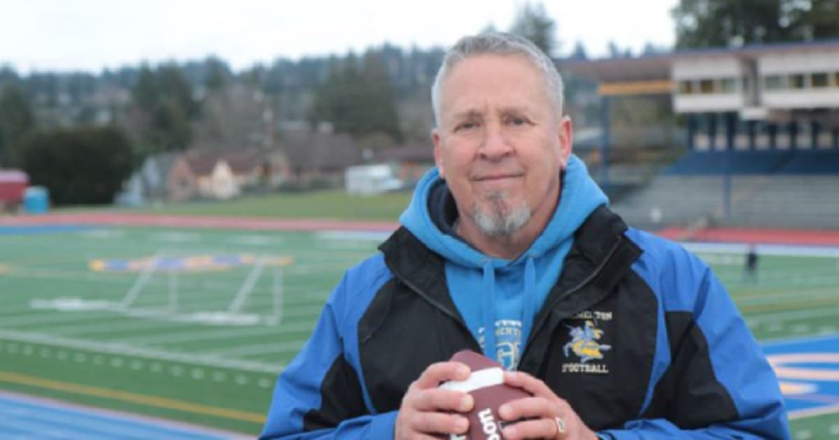 Coach Who Was Fired for Kneeling To Pray on Field Doubles Down, Plans To Take Case To Supreme Court