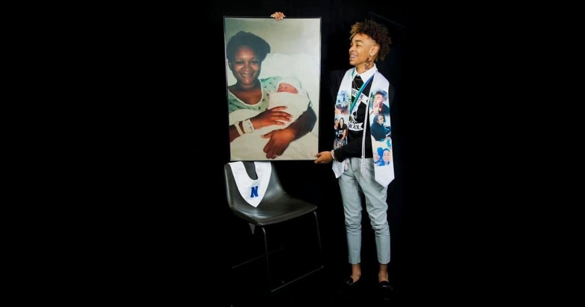 Teen Says Late Mom Is Why He Finished High School Early, Honors Her with Special Graduation Photo Shoot