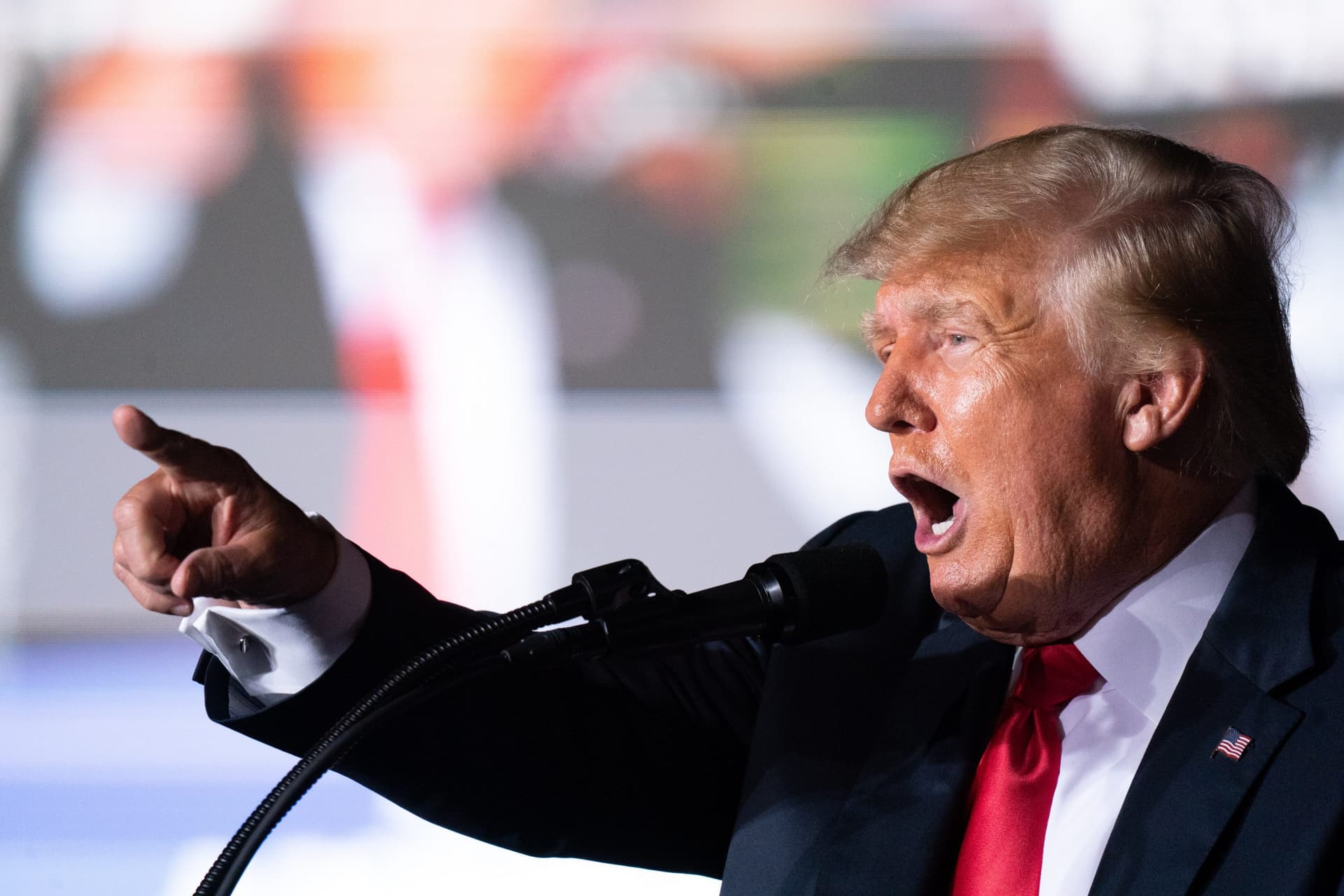 Trump Files Lawsuit to Keep Documents From Jan. 6 Committee: âIllegal Fishing Expeditionâ