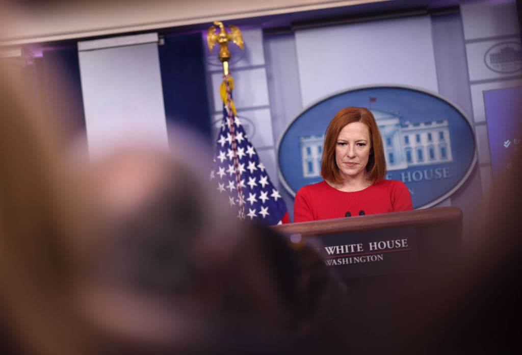 Psaki Laughs Off Supply Chain Crisis, Jokes About âThe Tragedy of the Treadmill Thatâs Delayedâ
