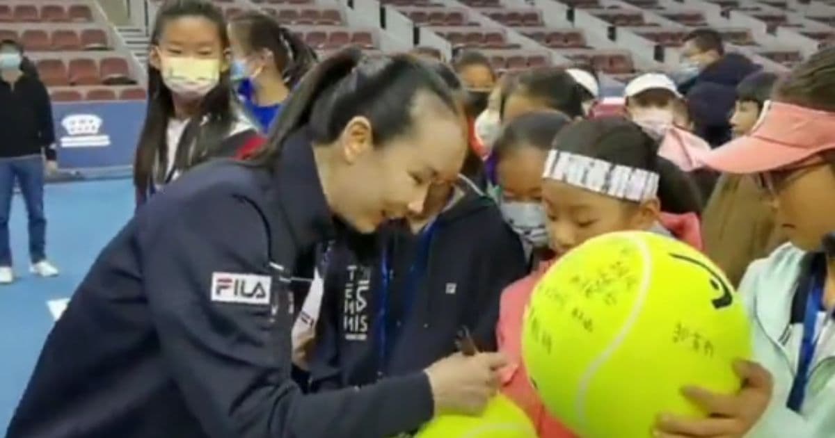 China Releases Clip of 'Missing' Tennis Star, But Eagle-Eyed Watchers Spot Suspicious Details