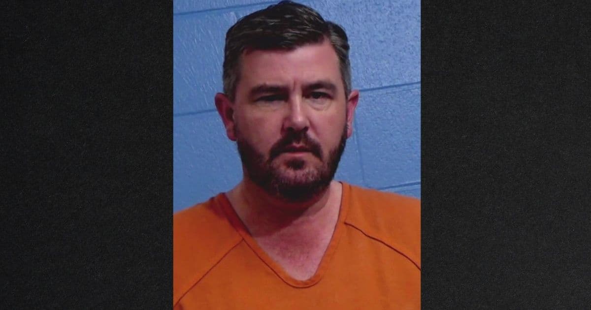 Man Arrested After Paying Hit Man $750,000 For Double Murder, Leaving 'Review' Online