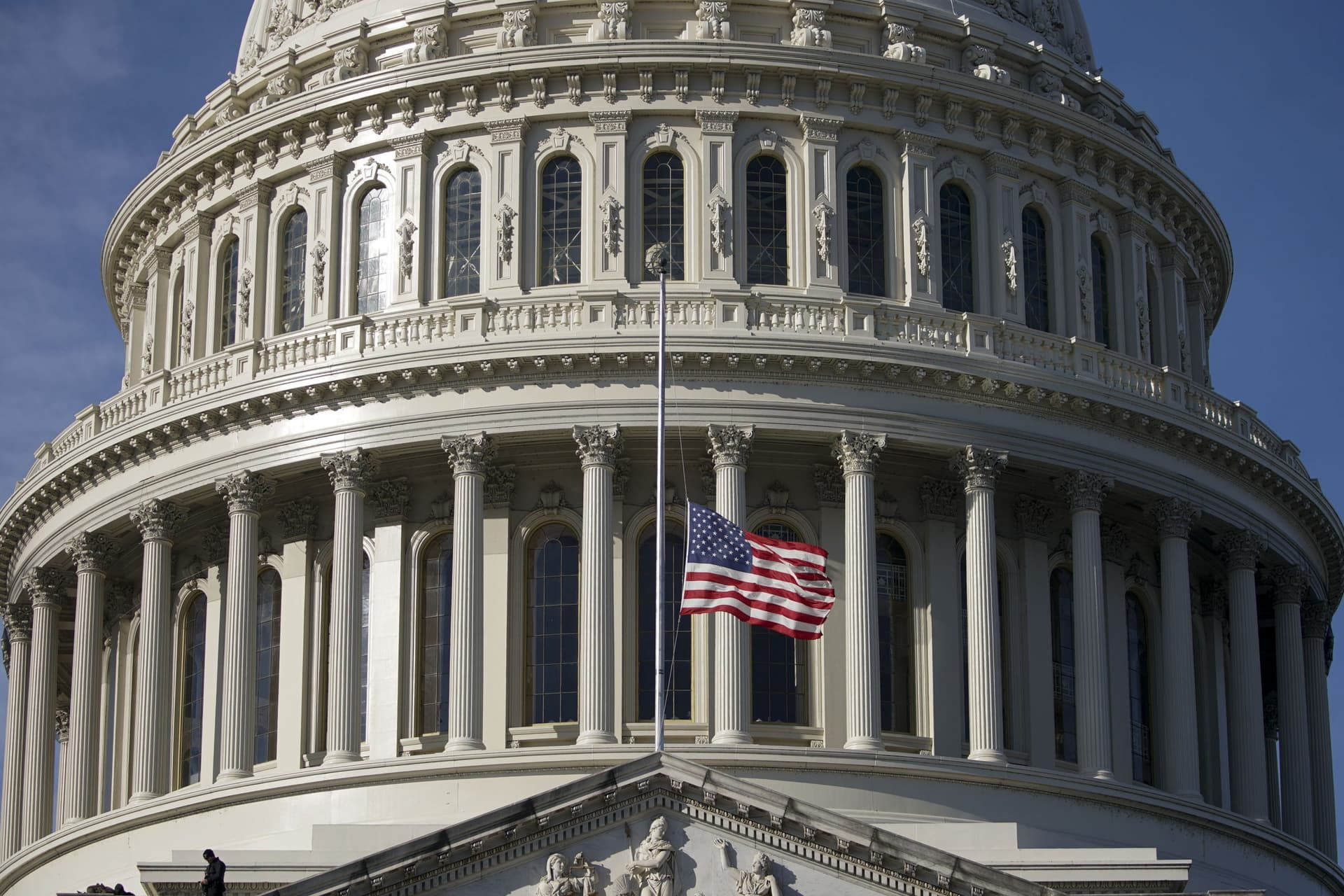 Top Democrat Suggests Lawmakers Should Sit In âIsolation Boxesâ if They Refuse to Follow Mask Mandate