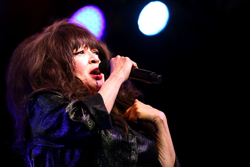Iconic ‘Be My Baby’ Singer Dies of Cancer at 78