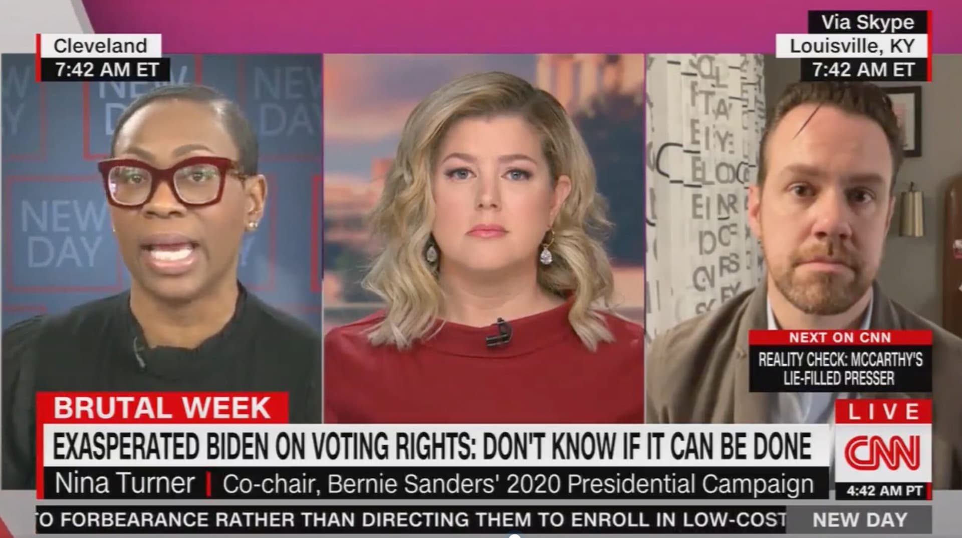 Former Sanders Campaign Co-Chair Labels Sinema, Manchin âSoulless Cowardsâ Over Stance on Filibuster