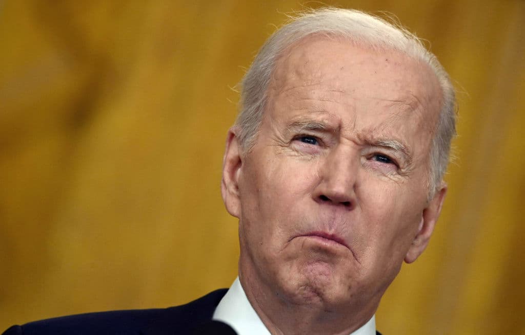 Whopping Majority of Voters Say Biden Should Resign if Gas Prices Donât Stop Rising