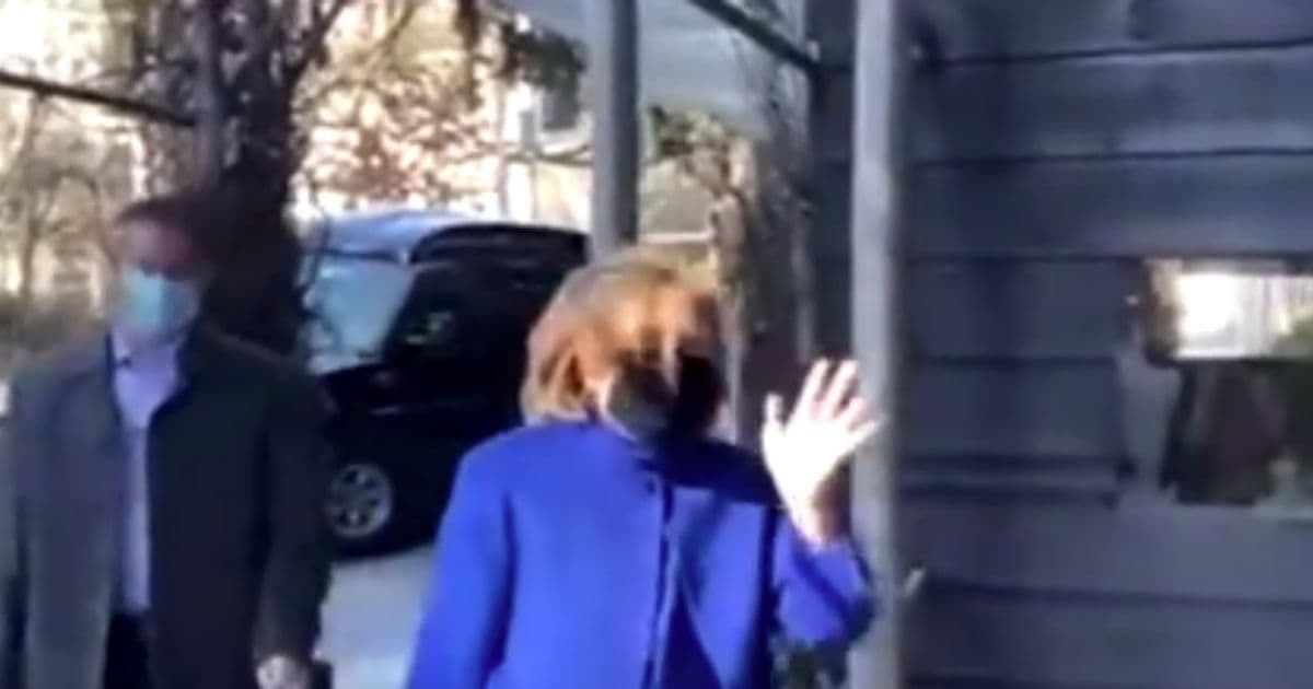 Reporter Tracks Down Hillary Clinton, Asks Her Straight to Her Face if She Paid to Spy on Trump