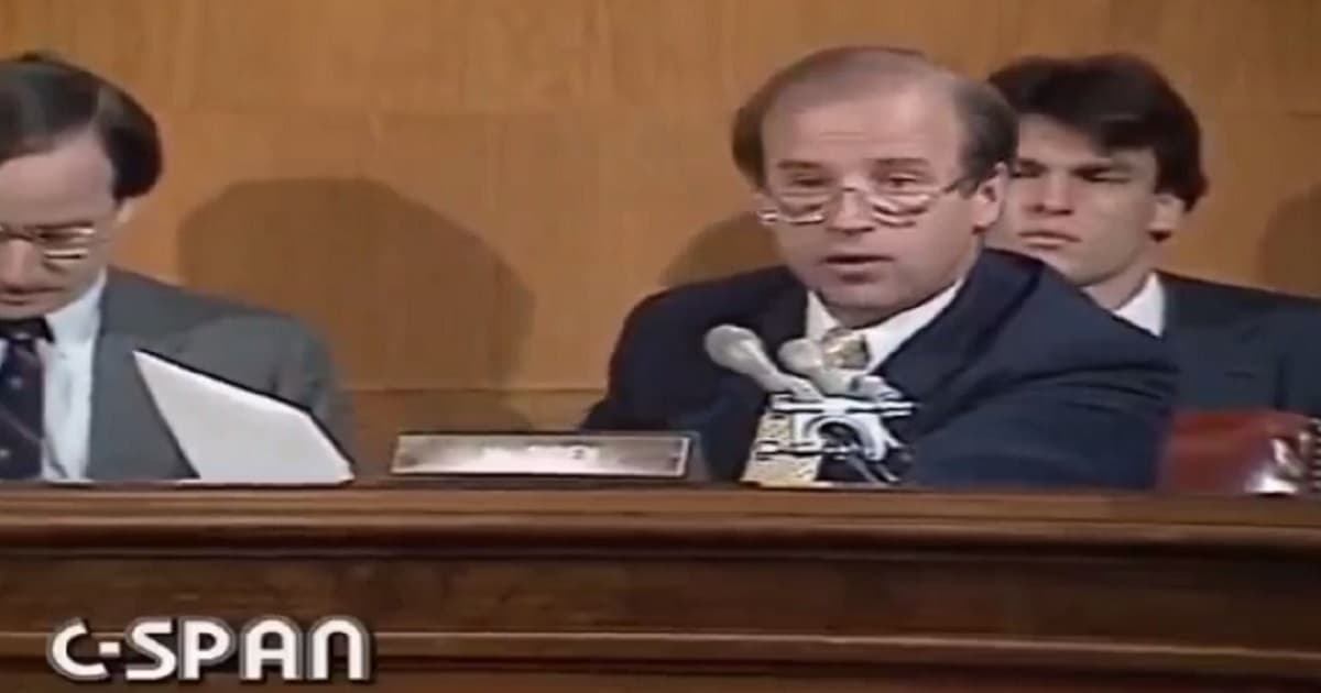 Bidenâs Repeated Use of N-Word Comes Back to Haunt Him When Mob Comes for Joe Rogan â Video