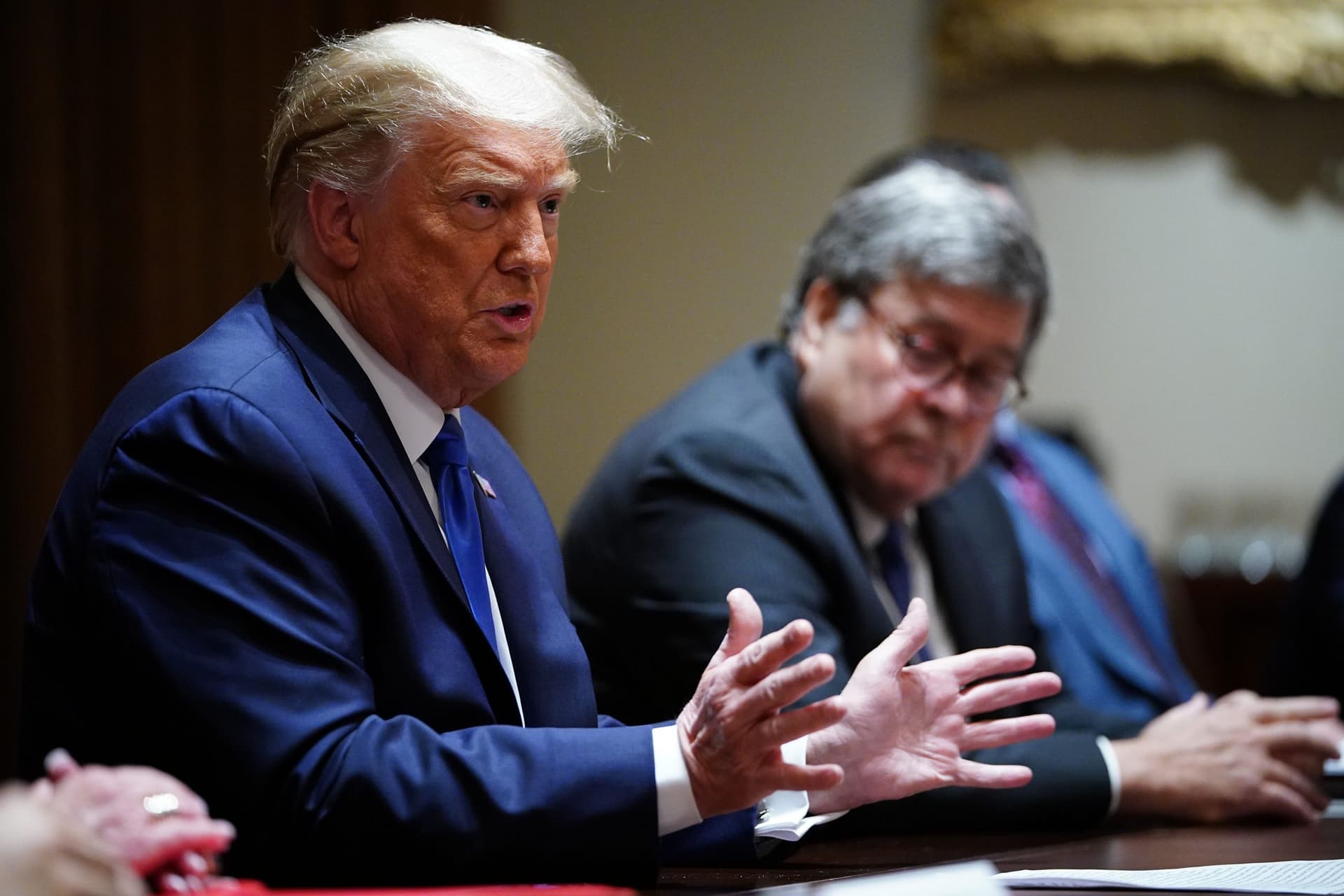 Trump Tears Into Barr in Letter to Lester Holt: âHe Crumbled Under the Pressureâ