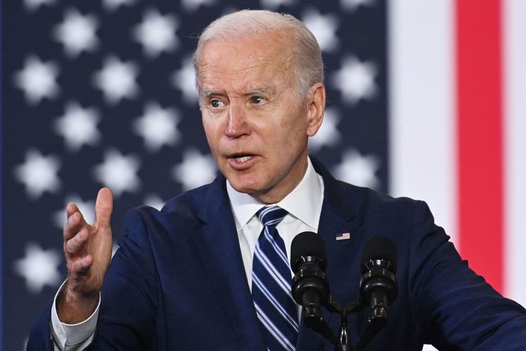Top Trump WH Staffers: We Want to Arm Ukraine to the Teeth ā Why Wonāt Biden Do It?