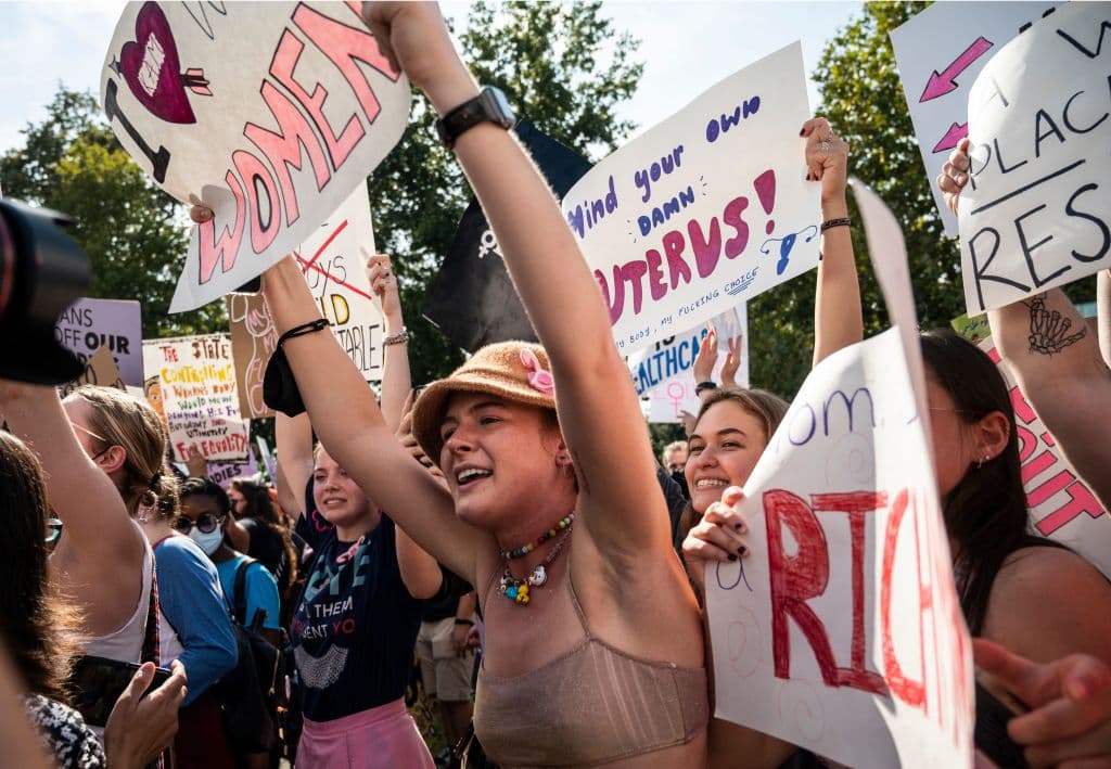 Womenâs March Calls for a âSummer of Rageâ After Leaked SCOTUS Draft Opinion