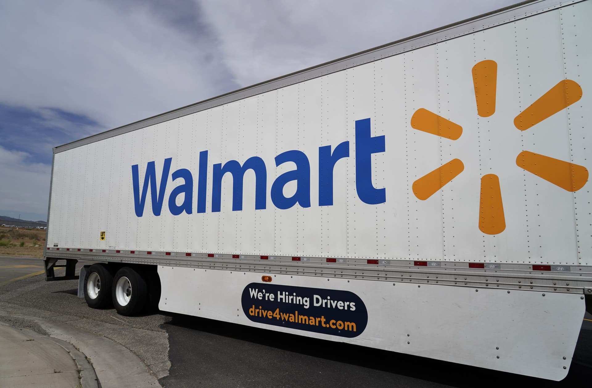 Texas Attorney General Launches Investigation of Walmart
