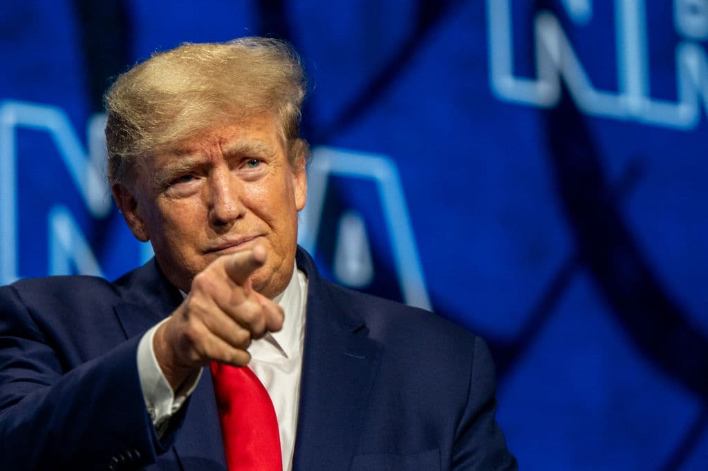 Trump Endorses ‘One of the Most Successful Businessmen and Investors in the Country’ in Crucial Senate Race