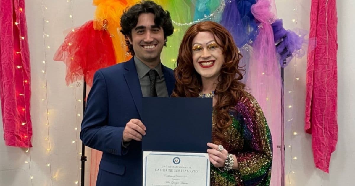 Dem Senator Privately Presents 'Faglicious Homo' with 'Drag Queen Story Hour' Award, Doesn't Want Voters to Know