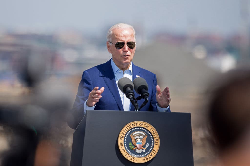 Biden Insists the Economy Is ‘On the Right Path’ After 2 Negative GDP Quarters