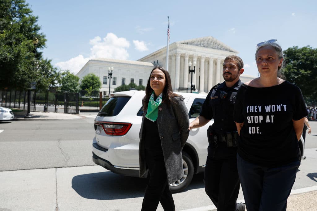 âQueen of Gesturesâ AOC Fundraises Off of Arrest at Abortion Protest