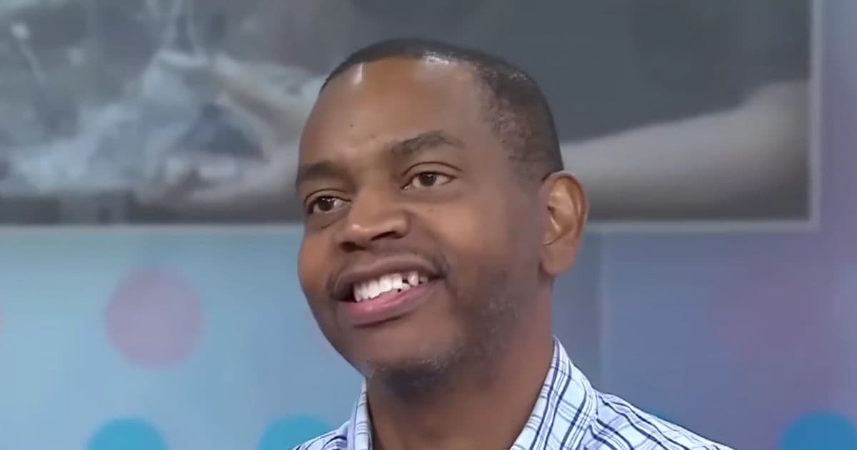 Burger King Employee Gets Small Gift for 27 Years of Tireless Work, Then Strangers Bless Him with $300,000