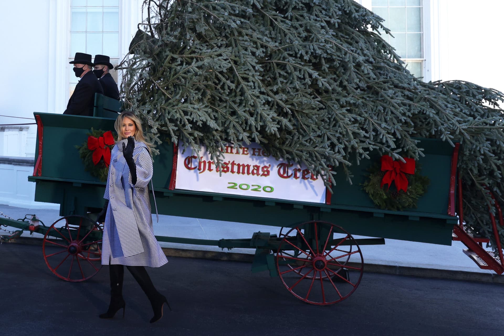 Melania Trump Torches Former Friend Over Recordings: Created âPerception That Christmasâ Is Not Important to Me