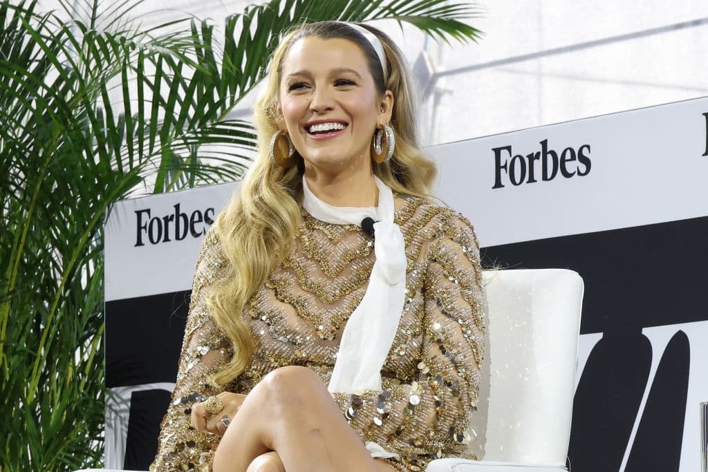 Blake Lively Debuts Baby Bump at Forbes Power Womenâs Summit