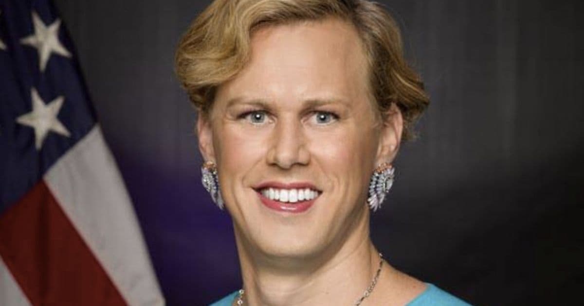 First Trans US Army Officer Accused of Treasonous Plot to Sell Classified Docs to Russia