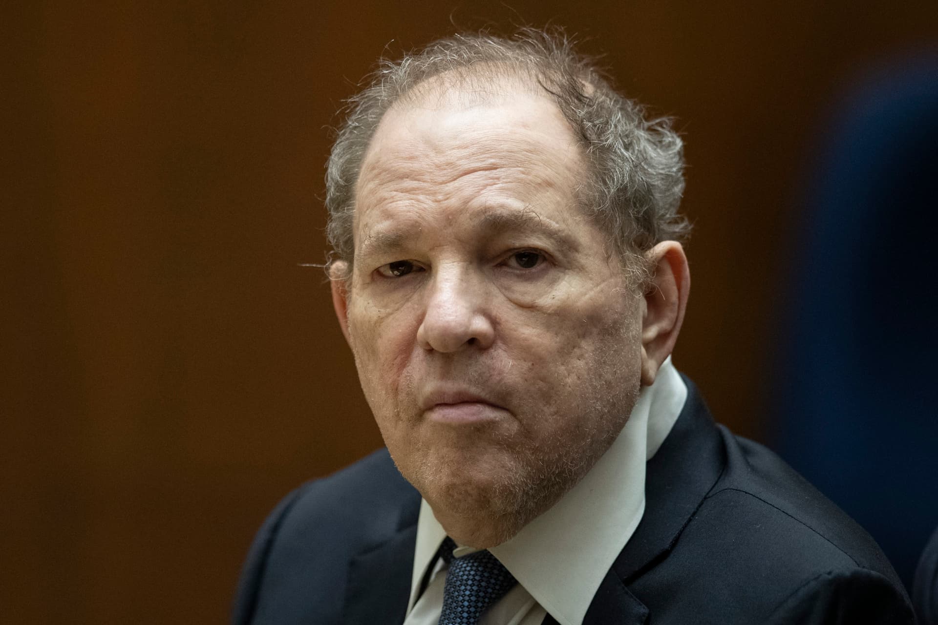 Harvey Weinsteinâs Lawyer Not Happy With Clientâs Holding Cell: âAlmost Medievalâ