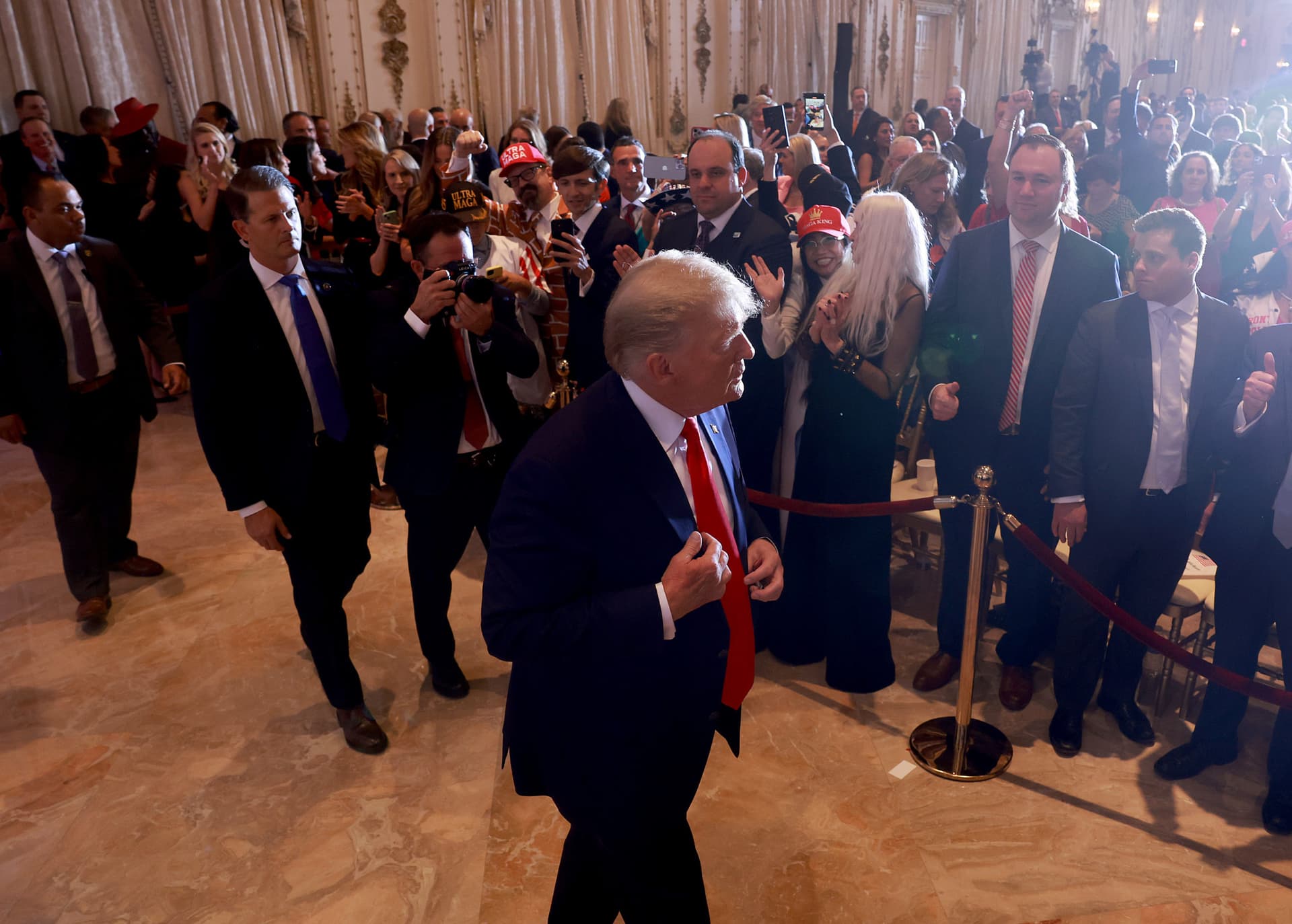Top Senate Dem: âTrump Was Rightâ About TikTok