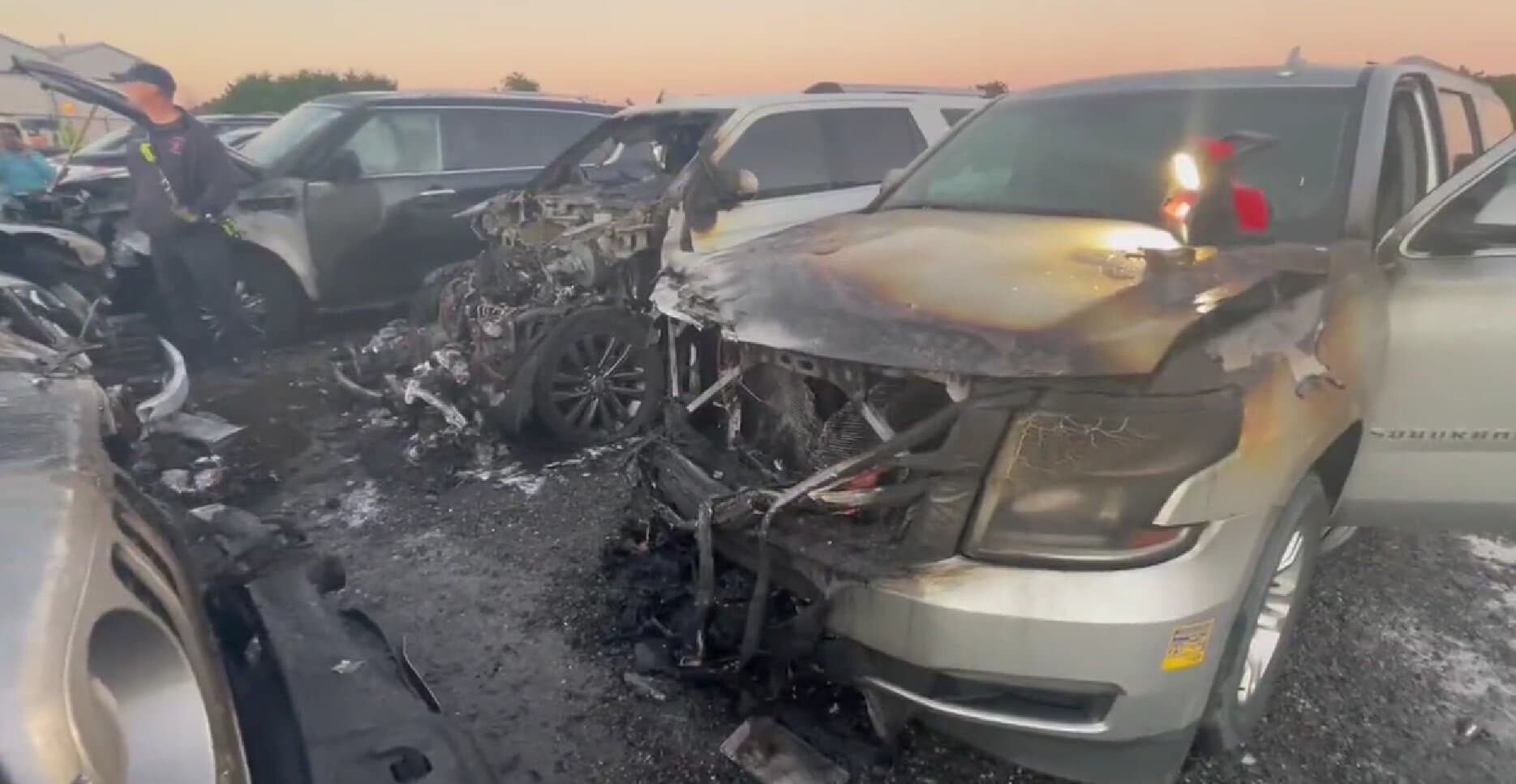 Vehicles Rented by Bidenâs Secret Service Burst Into Flames in Parking Lot