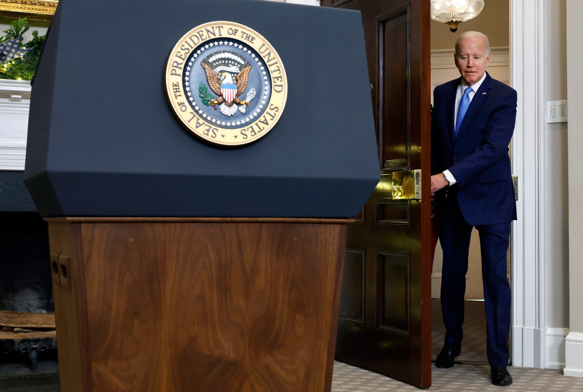 Paul Whelanās Family Meets With Biden Following Grinerās Release: Report