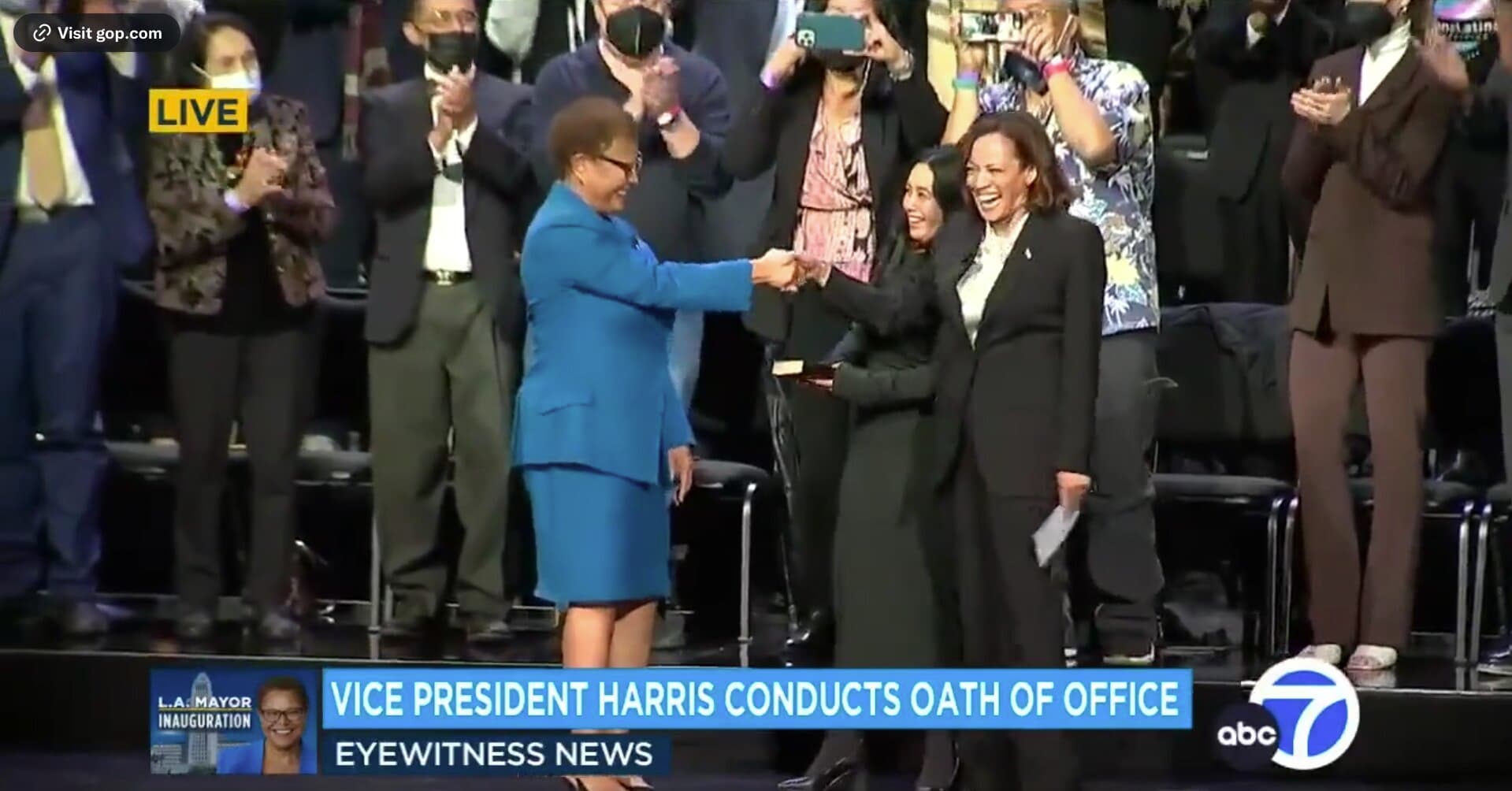 Watch: Harris Awkwardly Laughs for 10 Seconds After Swearing in New LA Mayor