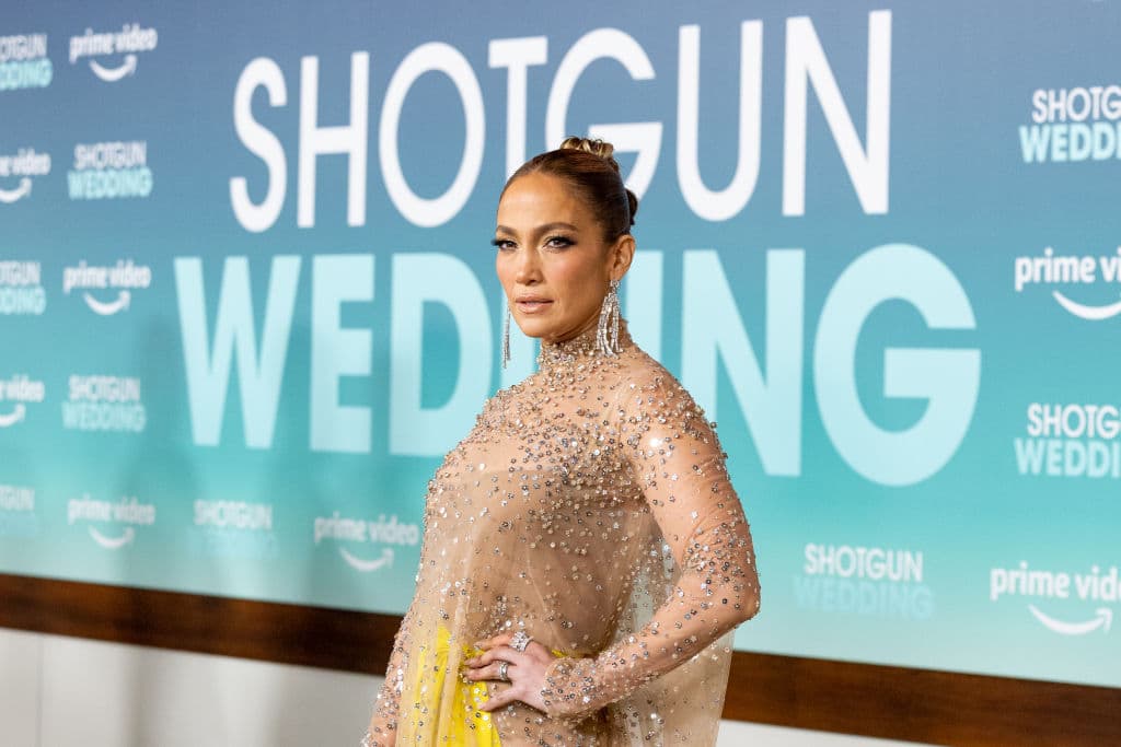 Jennifer Lopez Talks About āStruggleā Balancing Personal and Professional Life