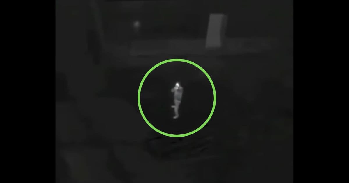 Man Winds Up Dead After Allegedly Pointing Green Laser, Then Firing at Police Helicopter