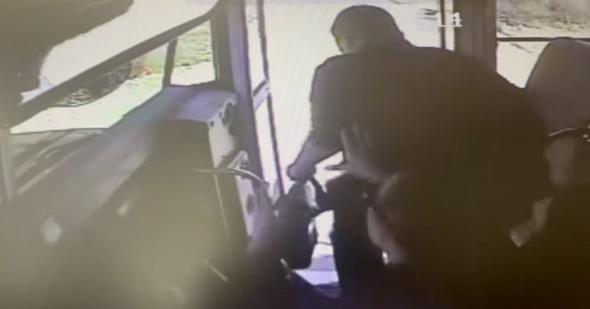 âGod Was Watchingâ: Hero School Bus Driver Saves Student from Oncoming Car