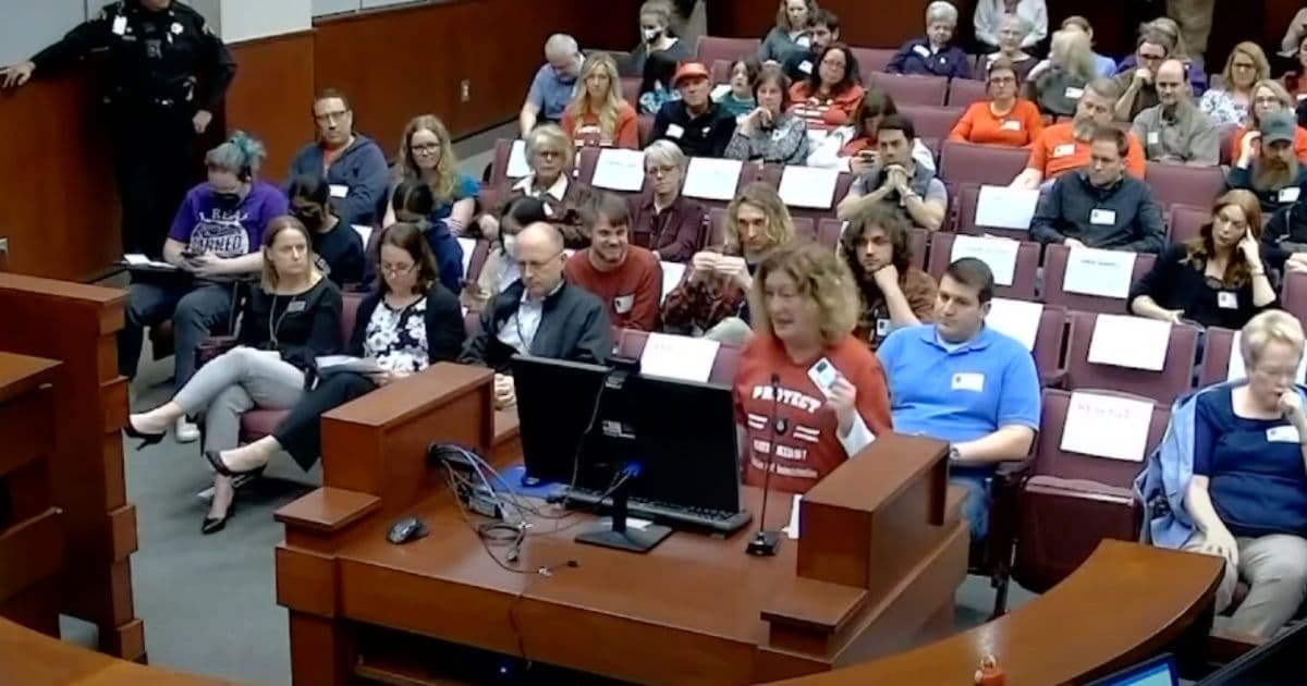 Court Gives Conservative āMama Bearsā the Last Laugh, Brutally Punishes School Board Trying to Keep Porn Stash Hidden
