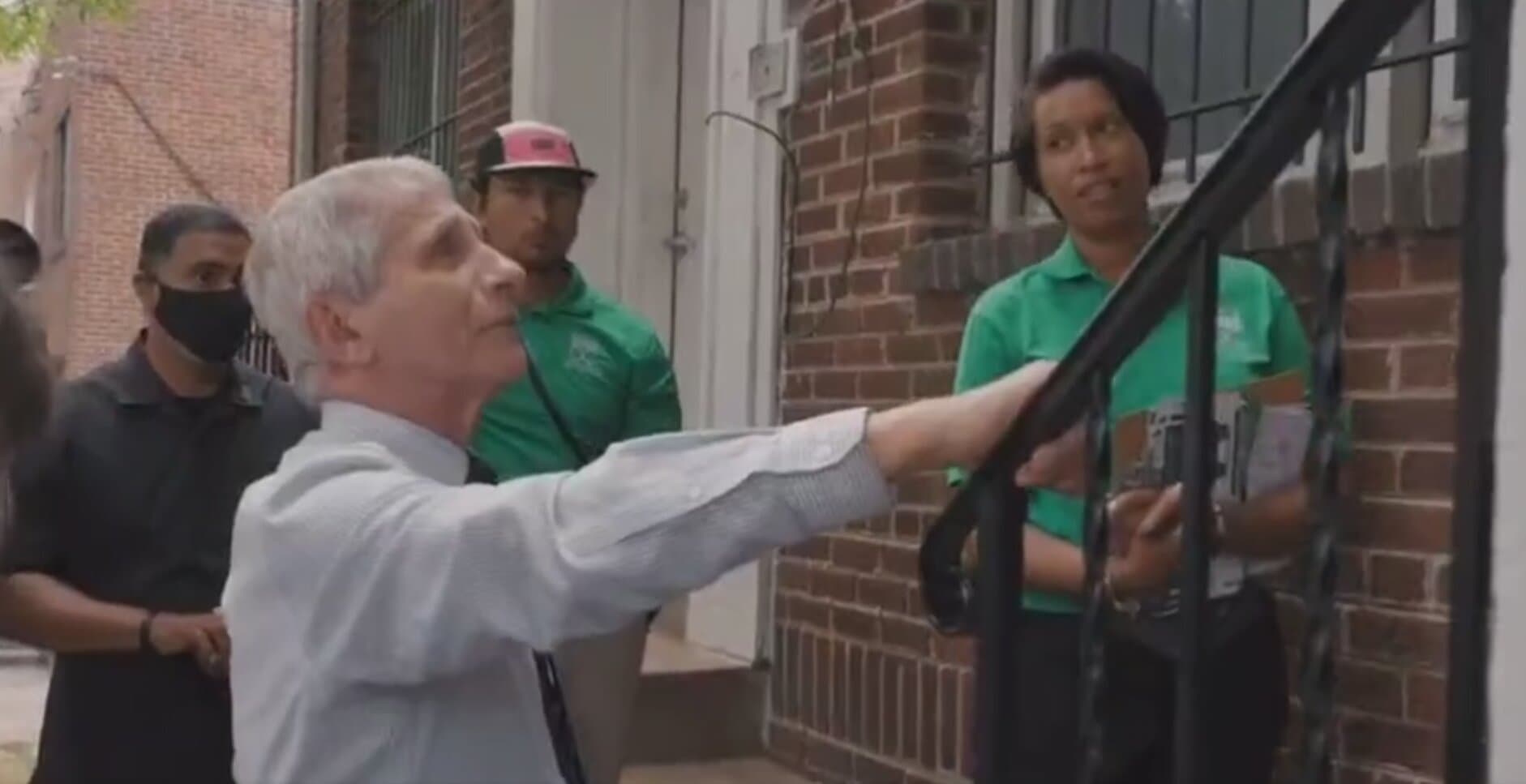 Footage of Fauci Getting âDestroyedâ by American During Argument About COVID Vaccine Goes Viral