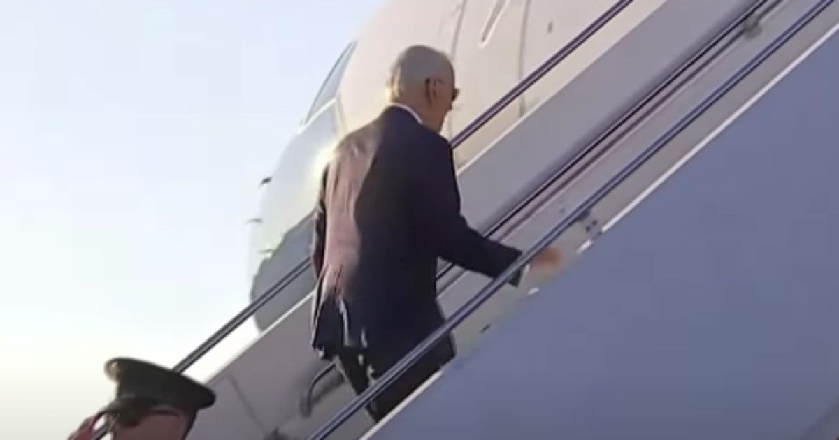 Pattern Emerges as Biden Publicly Struggles with a Simple Task for a Third Time