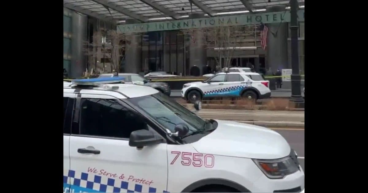 SWAT Units Surround Trump Tower in Chicago After Woman with Gun Enters the Hotel