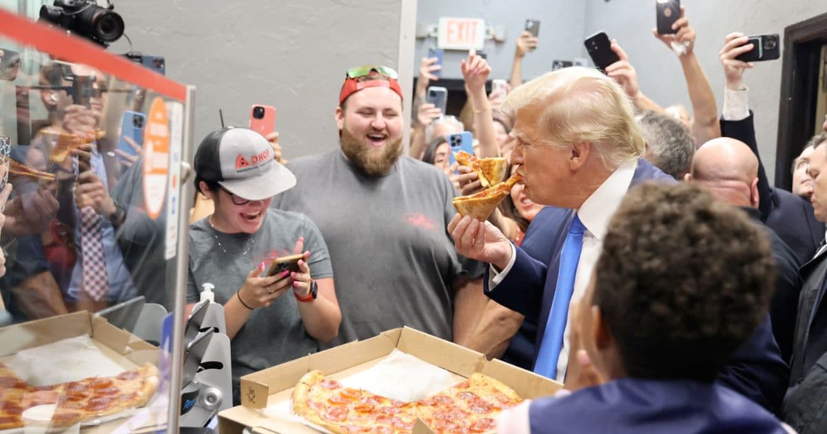 Watch: Trump Draws Bigger Crowds Than Biden During Late-Night Pizza Run in Florida