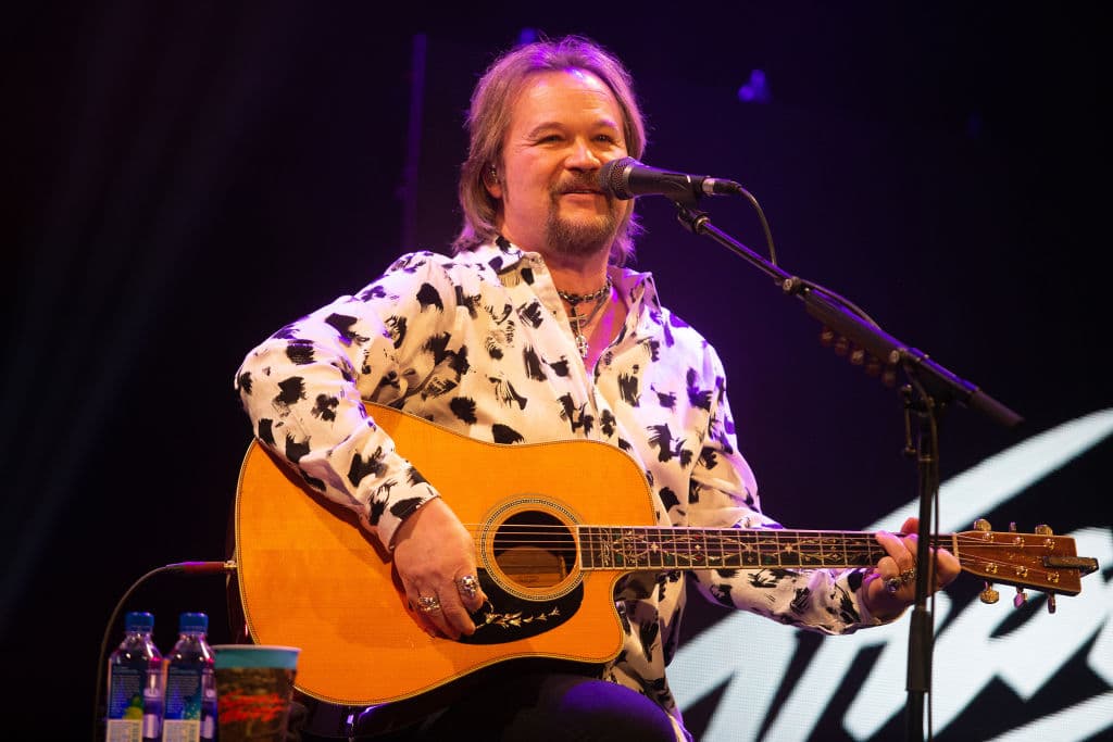 Country Star Reveals What Should Happen to Bud Lightâs Marketing VP, Surprised Heâs âCalled a Feministâ